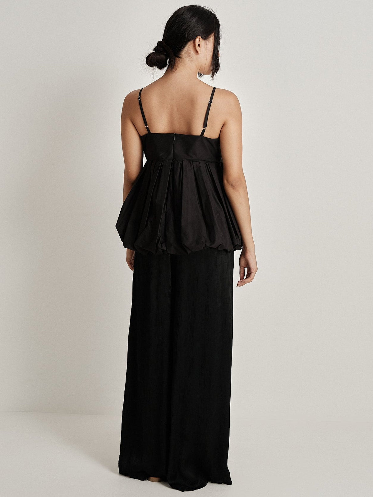 Pantalone wide leg goffrato aeterna