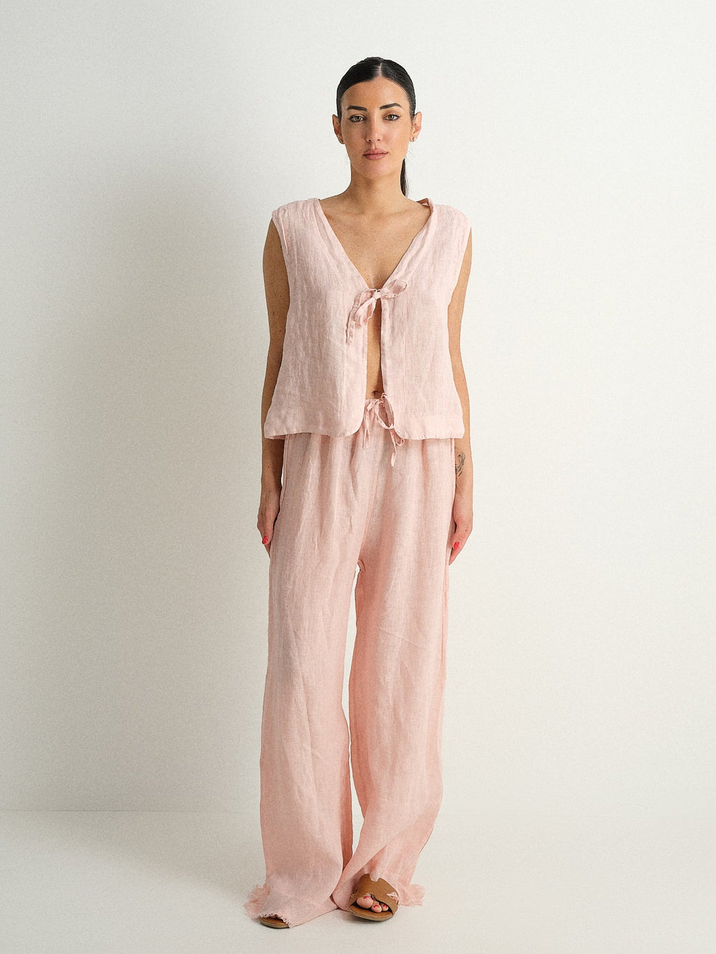 Pantalone in puro lino sfrangiato