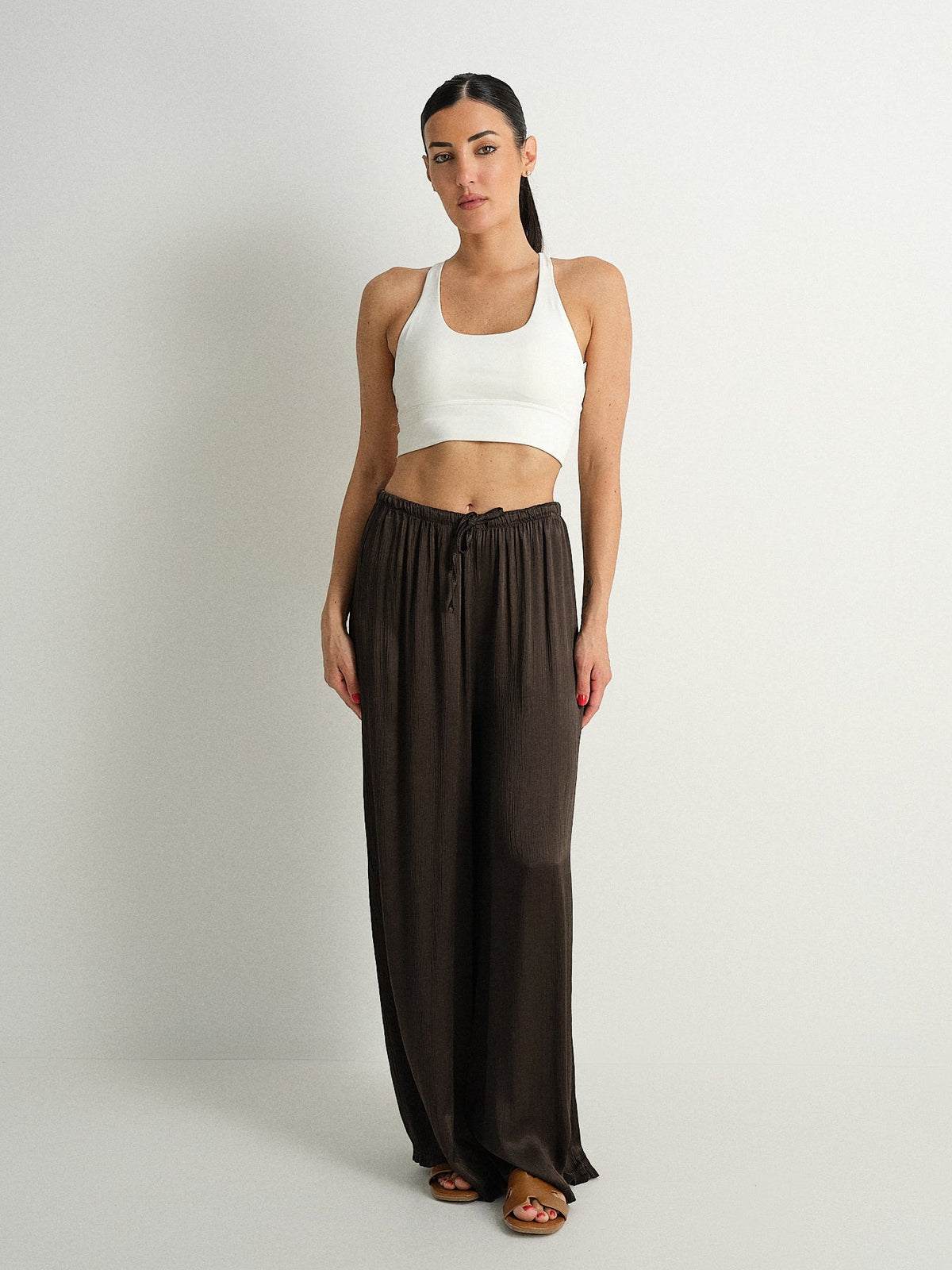 Pantalone wide leg goffrato aeterna